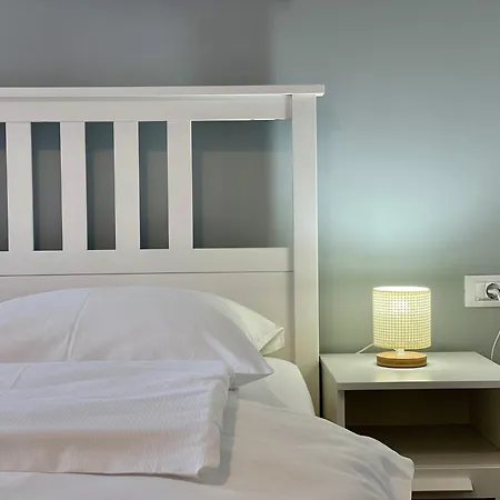 No 506 Lebada Апартаменти *