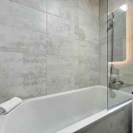 Apartment No 506 Lebada