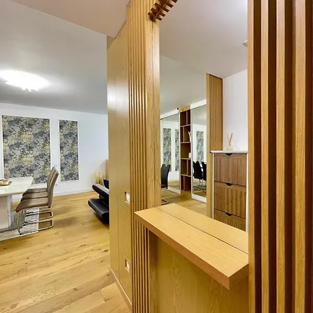 Apartment No 506 Lebada *