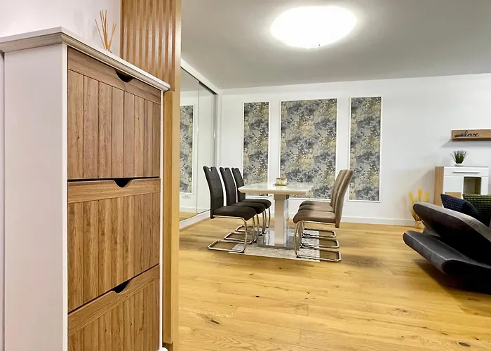 Апартаменти No 506 Lebada Бухарест