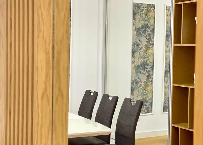 No 506 Lebada Апартаменти